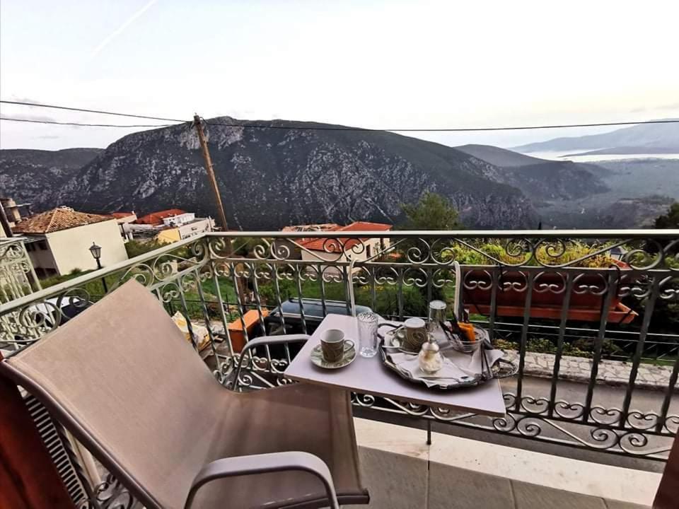 Sun View Guesthouse Дельфы Номер фото