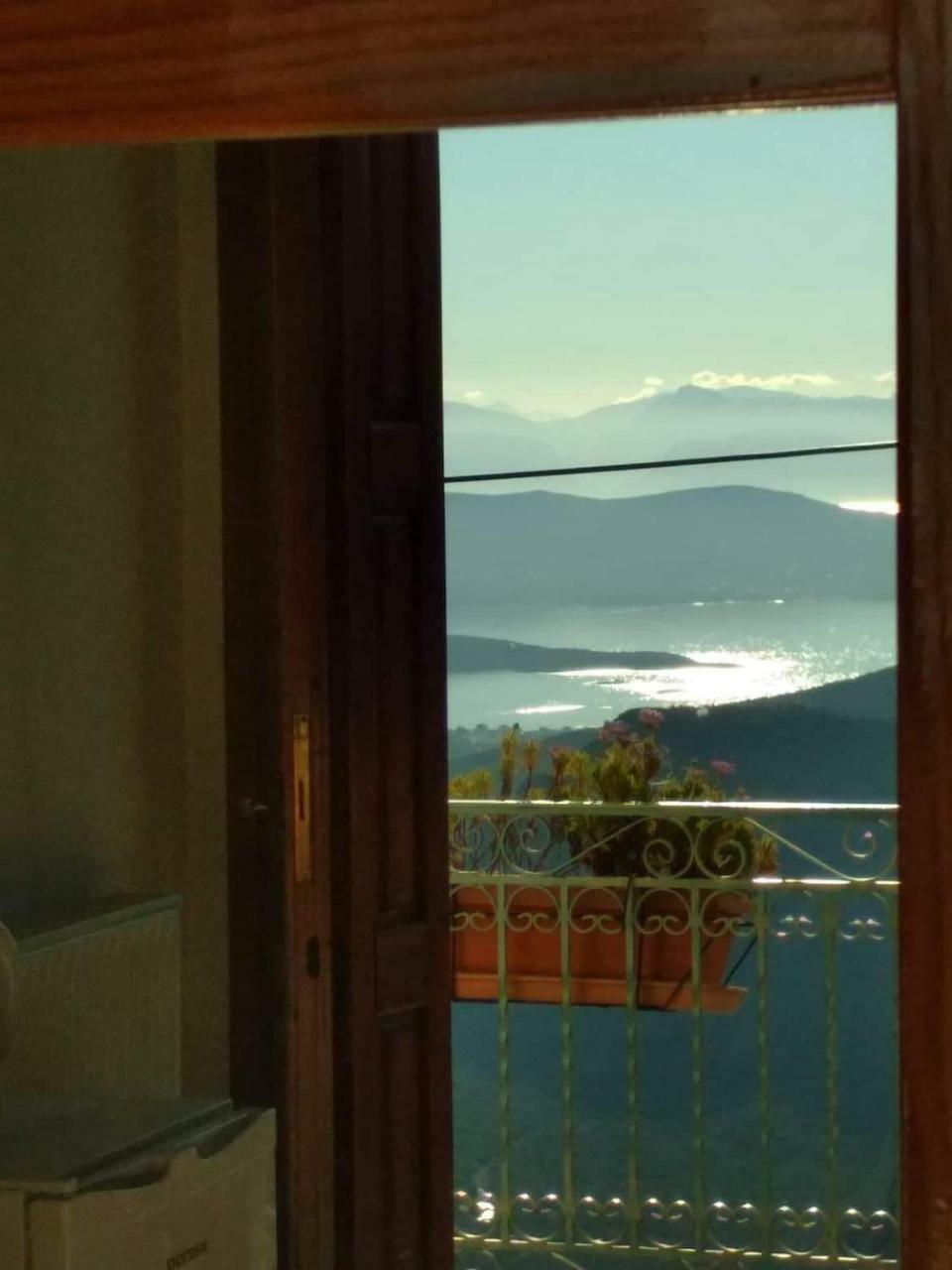 Sun View Guesthouse Дельфы Экстерьер фото